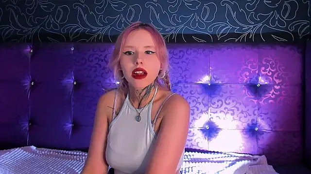 FaeRozellin online show from October 22, 8:14 pm