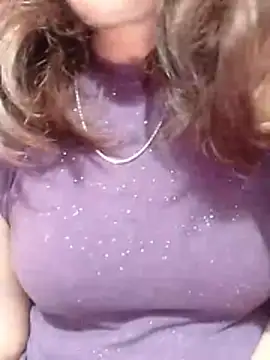 YiyinLy online show from February 2, 6:56 am