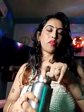 Darling Annie online show from October 28, 6:35 pm