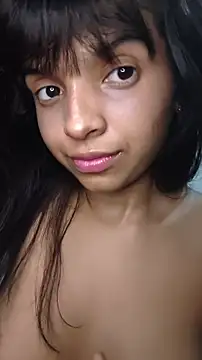 Snapshot of Megan_glow chatting on October 30, 4:59 am Megan glow online show from October 30, 4:59 am