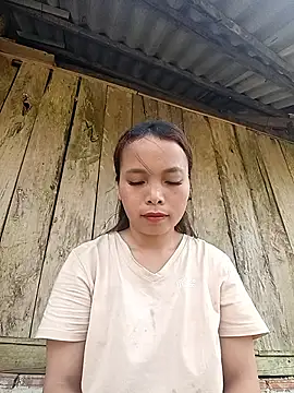 Nguyet2k4 online show from April 8, 6:15 am