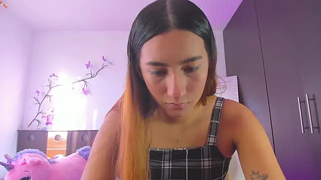 kittyrush  online show from March 20, 9:30 pm