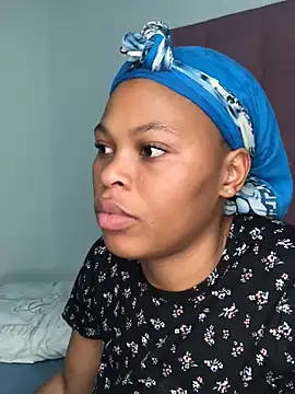 Bubbles156 online show from March 22, 2:01 pm