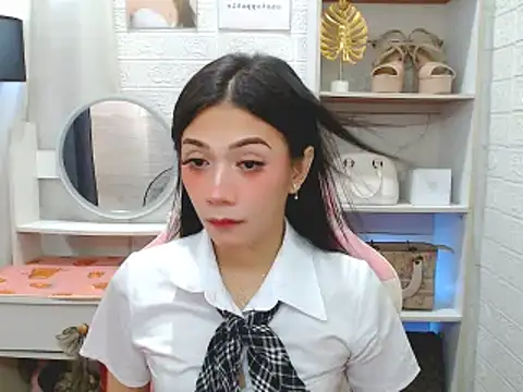 i am the best for u online show from October 22, 10:37 pm