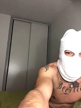 Snapshot of Camillafaro64 chatting on October 19, 9:50 pm Camillafaro64 online show from October 19, 9:50 pm