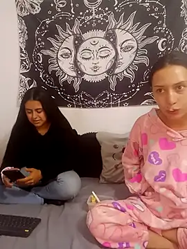 abby n emily online show from March 18, 1:27 pm