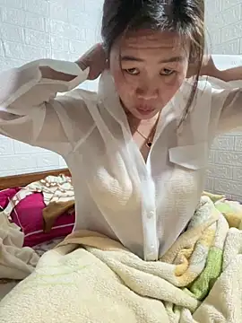 tabby-cat11 online show from February 3, 8:30 am