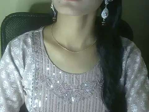 Shezi N online show from February 4, 12:52 pm