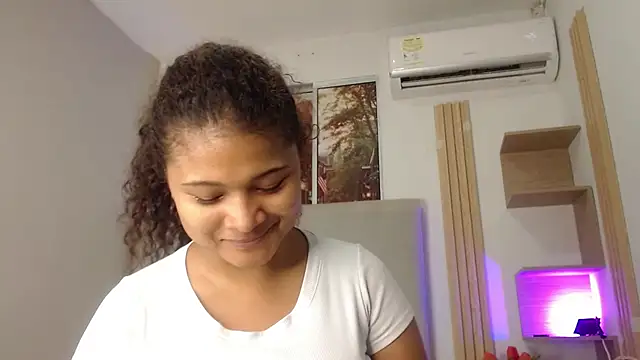 miel alisha online show from February 21, 1:01 pm