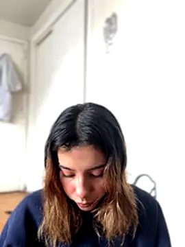 MiaaCute- online show from December 2, 8:55 pm