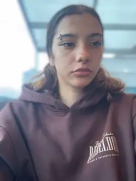 MiaaCute- online show from October 27, 9:09 pm