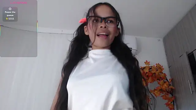 sharon ivanna12 online show from November 17, 8:20 pm