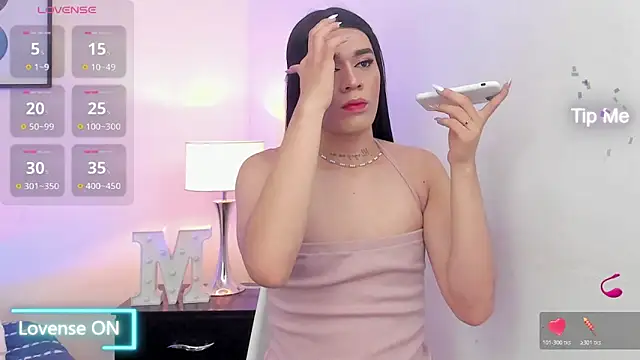 Amelia Brixton online show from April 2, 5:27 am