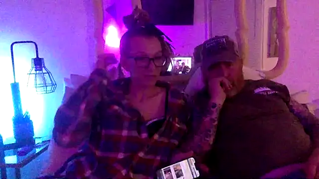 Reddreadfun online show from October 17, 6:05 am