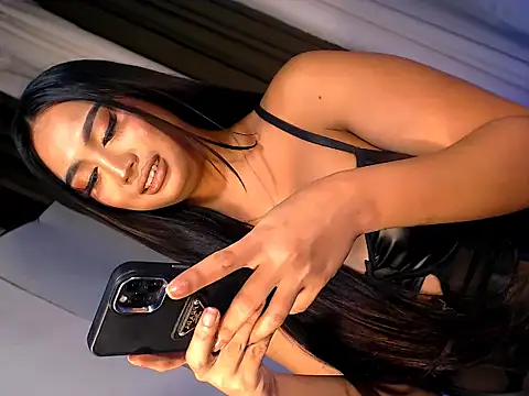 BigBrownCock Candice online show from December 4, 7:14 pm