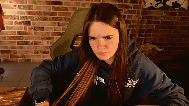 May Bloom online show from November 21, 9:44 am