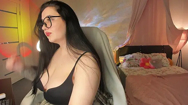 Adel Sky online show from November 10, 11:49 am