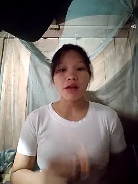 linh-miu99 online show from March 3, 1:11 am