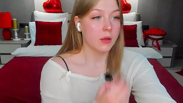 Stella Light online show from February 27, 6:41 pm