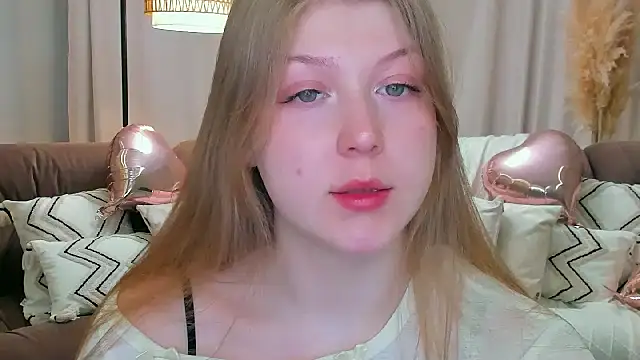 Stella Light online show from March 16, 4:26 am