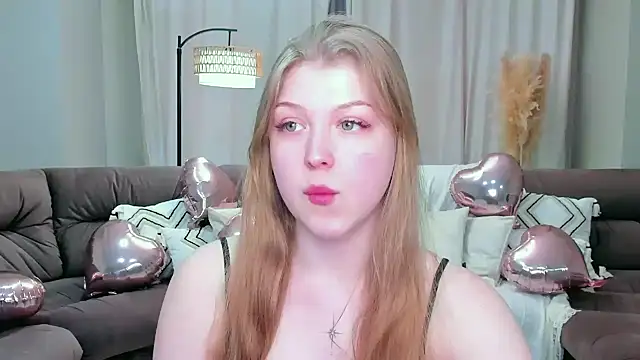 Stella Light online show from April 1, 3:09 pm