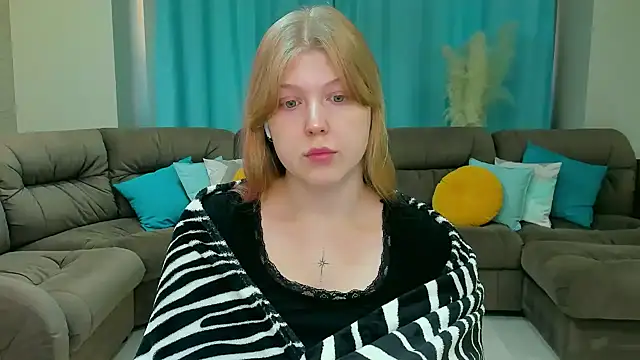 Stella Light online show from November 4, 4:17 am