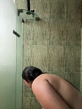 Kmiii21 online show from January 6, 12:25 am