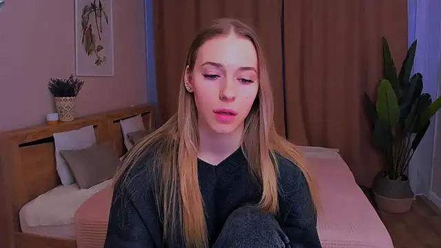 sassy cutie online show from February 17, 3:22 pm