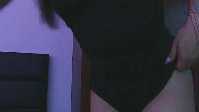 LissyM online show from November 27, 7:50 pm