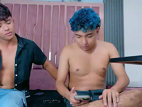 LiamANDJordan online show from November 1, 8:35 pm