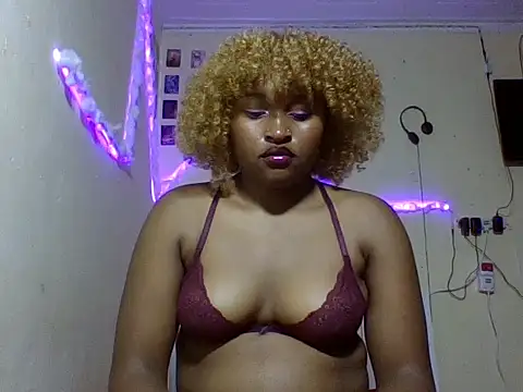 Hletshwayo online show from October 24, 2:02 pm