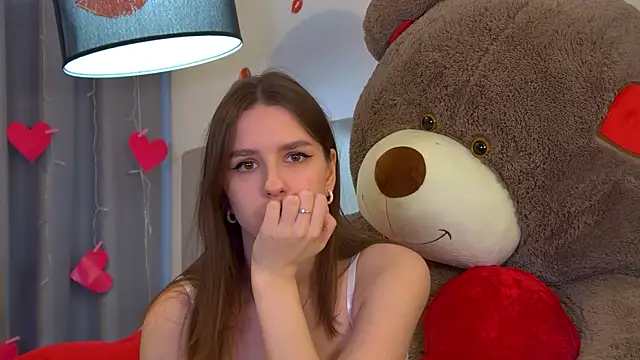 AliceAtkins online show from February 9, 6:37 am