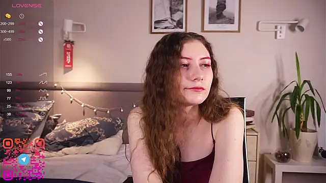 MegganKinson online show from February 11, 5:42 am