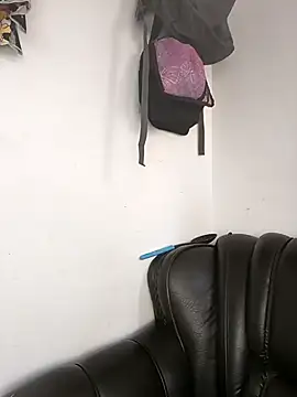 Lunatemptress4 online show from April 8, 2:08 pm