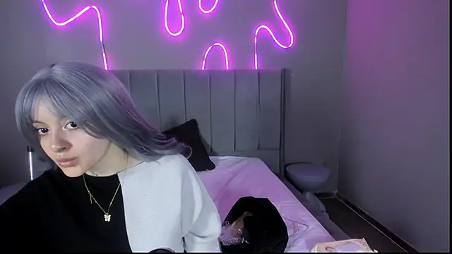 lexirouge   online show from February 5, 8:01 pm