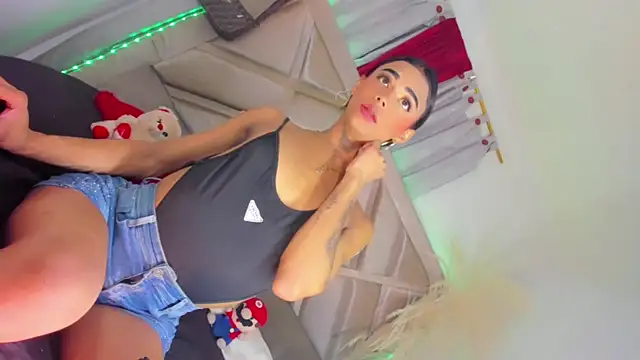 shopy horny online show from July 9, 4:48 am