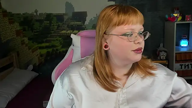 LottieReed online show from December 14, 3:40 pm