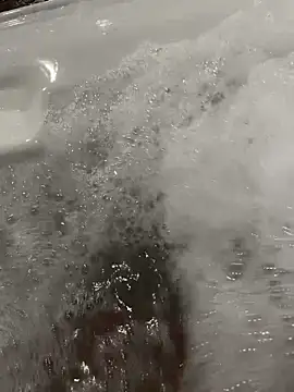 biaegeovanne online show from November 5, 3:23 am