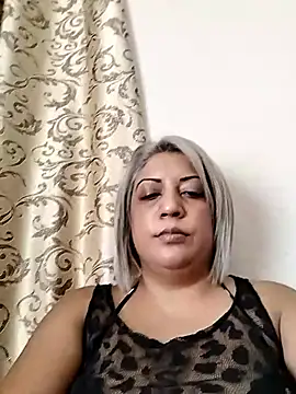 IndianLara online show from November 26, 10:05 am