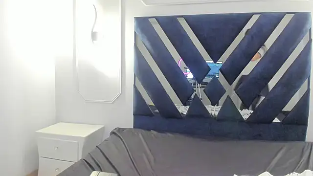 Damiian20  online show from November 20, 1:34 pm