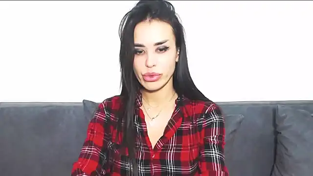 velvetveyraX online show from February 11, 5:47 pm