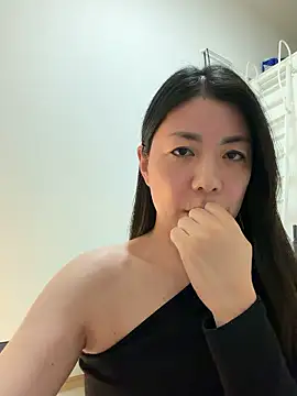 akimix xoxo online show from April 9, 4:34 pm