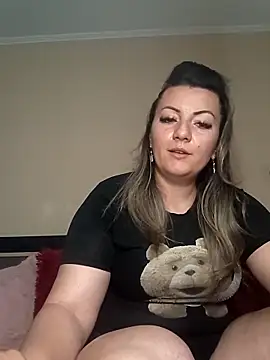 Gabrielaalialiali online show from April 16, 7:52 am