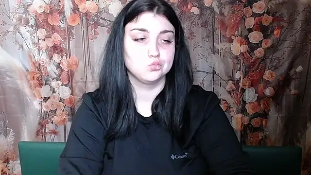 ScarletCargo online show from February 7, 12:09 pm