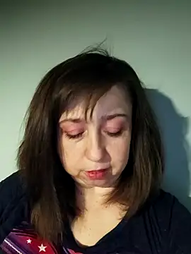 MaryKiki5619 online show from April 21, 6:37 pm