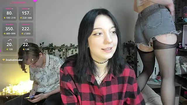 1lisabunny online show from November 13, 10:31 pm