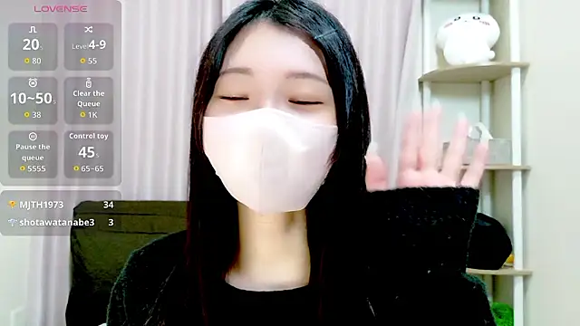 rei chaaan online show from November 8, 7:46 am