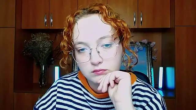 MissAriaa online show from March 15, 7:21 am