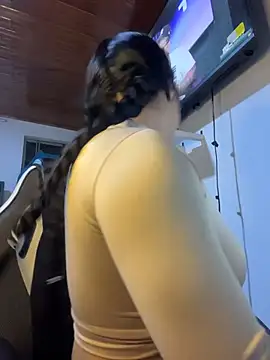 Im Saraaaa online show from March 19, 3:11 am