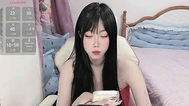 Vivian-88 online show from April 21, 2:51 am